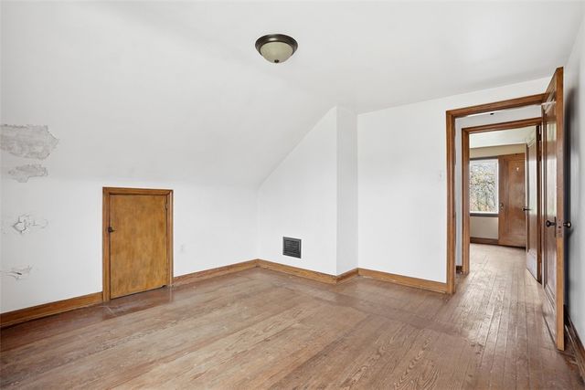 328 Park Dr, Canonsburg, PA 15317