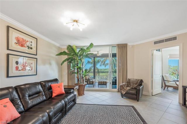 23850 Via Italia CIR 204, Estero, FL 34134