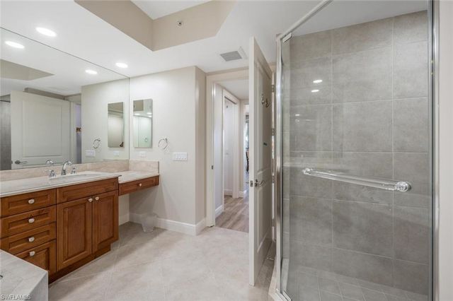 23850 Via Italia CIR 204, Estero, FL 34134