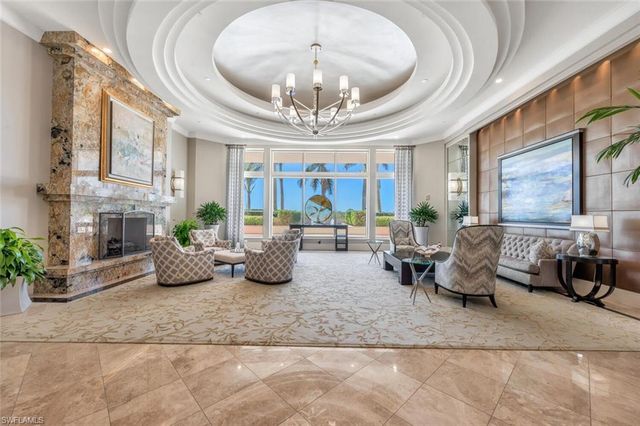 23850 Via Italia CIR 204, Estero, FL 34134