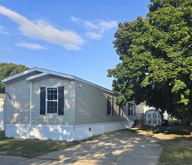 2054 Ironwood West Court, Muskegon, MI 49442