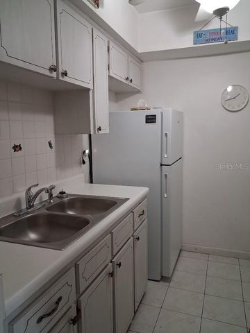 4744 AZALEA DRIVE 204, New Port Richey, FL 34652