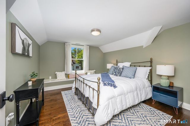 20 Walmsley Road, Darien, CT 06820