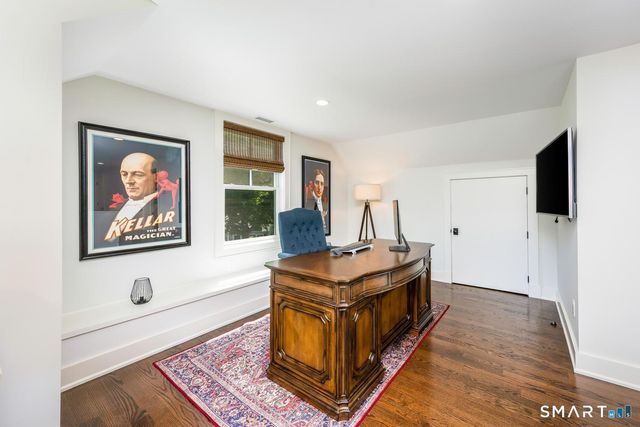 20 Walmsley Road, Darien, CT 06820