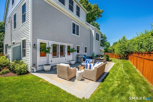 20 Walmsley Road, Darien, CT 06820