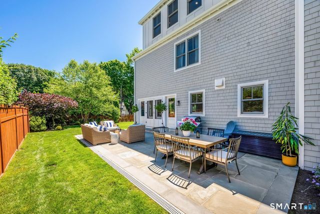 20 Walmsley Road, Darien, CT 06820