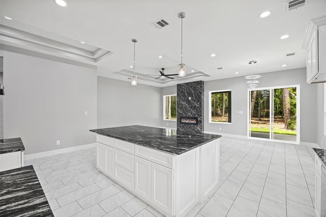 172 County Road 3669 N, Splendora, TX 77372