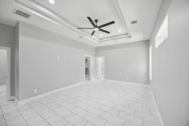 172 County Road 3669 N, Splendora, TX 77372