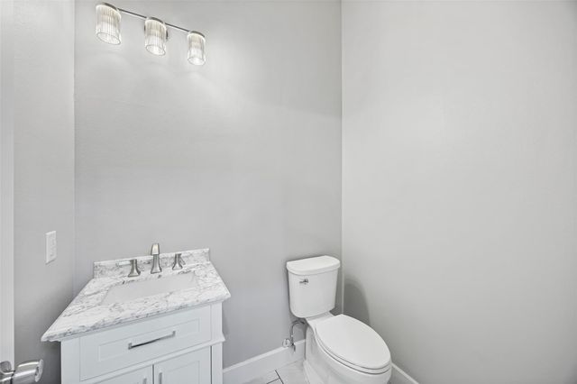 172 County Road 3669 N, Splendora, TX 77372