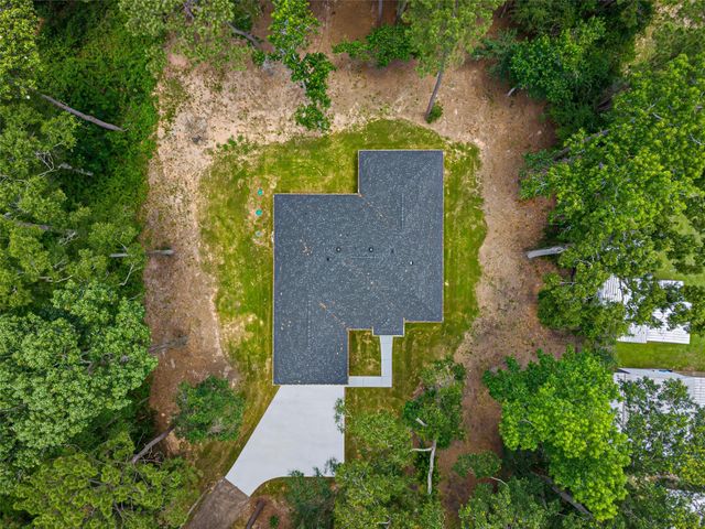 172 County Road 3669 N, Splendora, TX 77372
