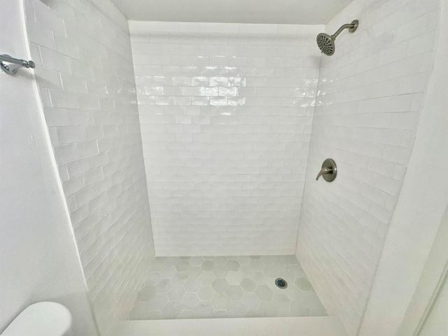 20 Colonial Club Drive 103, Boynton Beach, FL 33435