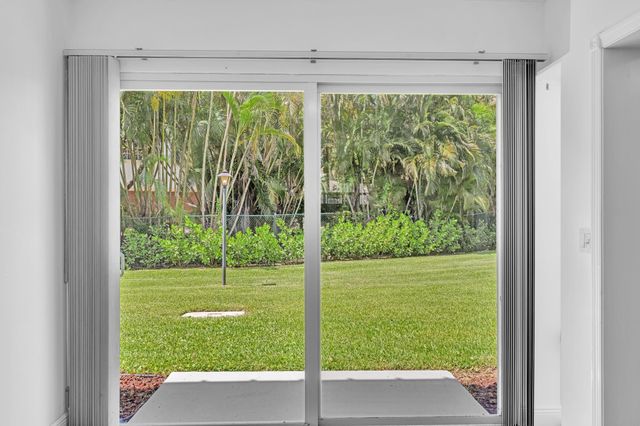 20 Colonial Club Drive 103, Boynton Beach, FL 33435