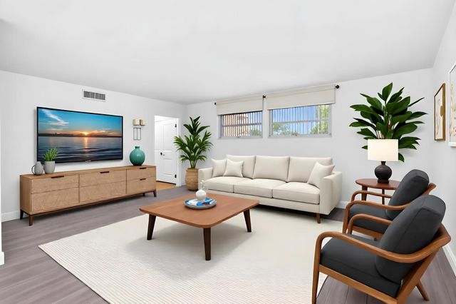 20 Colonial Club Drive 103, Boynton Beach, FL 33435