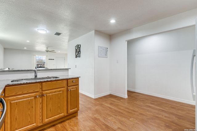 354 Ike, San Antonio, TX 78211