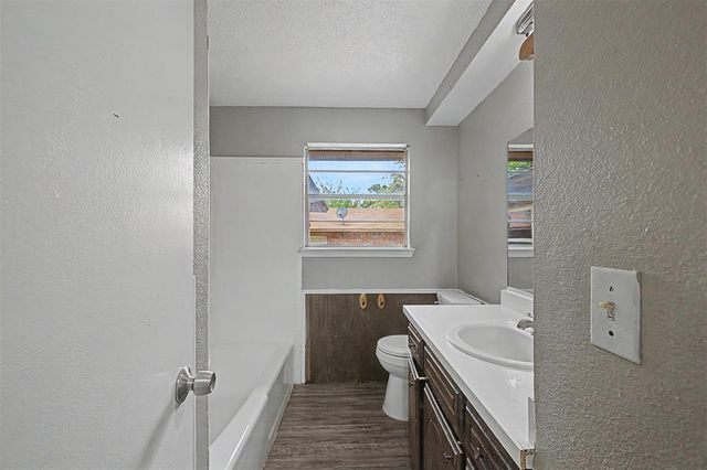 1501 Marydale Avenue, Midwest City, OK 73130