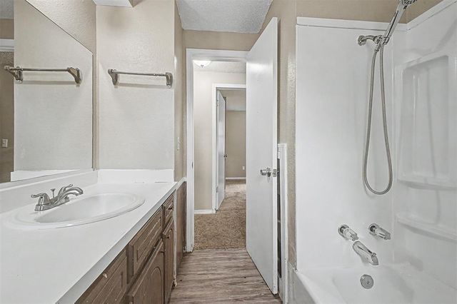 1501 Marydale Avenue, Midwest City, OK 73130