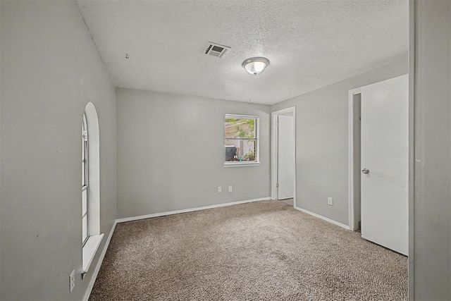 1501 Marydale Avenue, Midwest City, OK 73130