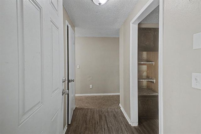 1501 Marydale Avenue, Midwest City, OK 73130