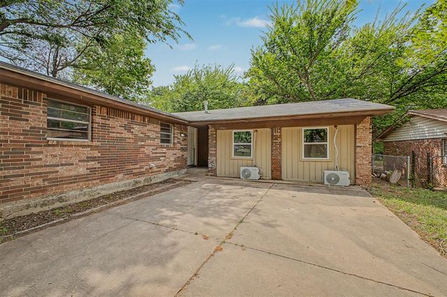 1501 Marydale Avenue, Midwest City, OK 73130