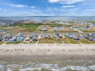 21316 Gulf Drive, Galveston, TX 77554