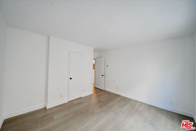 15 Spinnaker Street 101, Marina Del Rey, CA 90292