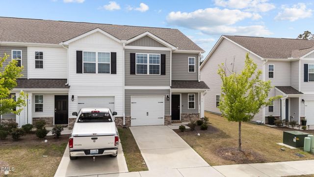 76 March Creek Drive, Fuquay Varina, NC 27526