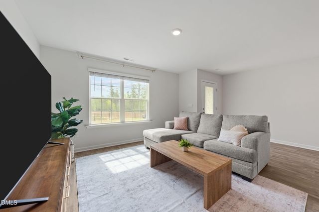 76 March Creek Drive, Fuquay Varina, NC 27526