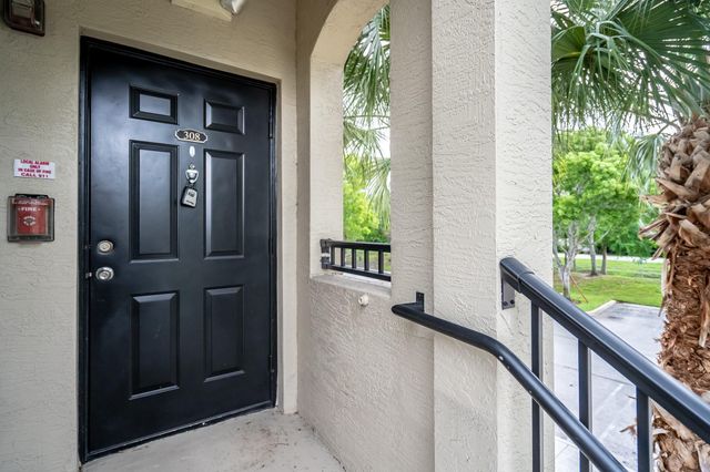 5800 W Sample Road 308, Coral Springs, FL 33067