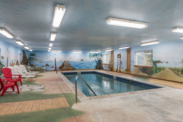 3305 Sunset Avenue 217, Waukegan, IL 60087