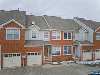 28 Gordon Circle, Par-troy Hills Twp., NJ 07054