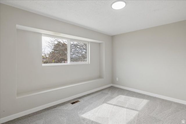 3276 N 2700 W, Farr West, UT 84404