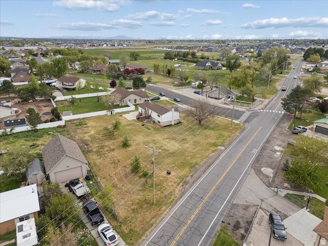 3276 N 2700 W, Farr West, UT 84404