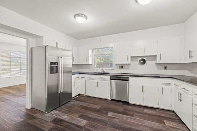 2326 Hartford RD, Austin, TX 78703