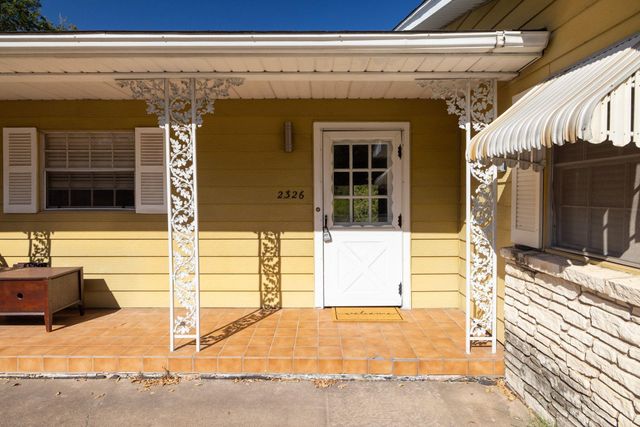 2326 Hartford RD, Austin, TX 78703