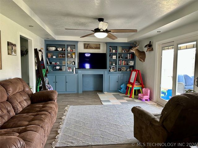 6455 Watson, Sulphur, OK 73086