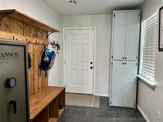 6455 Watson, Sulphur, OK 73086