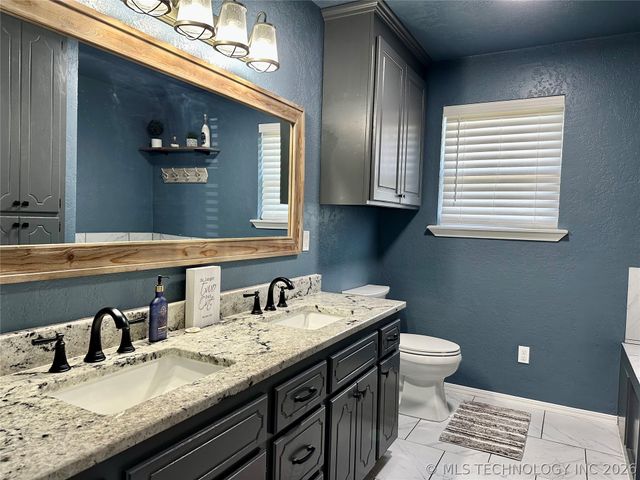 6455 Watson, Sulphur, OK 73086