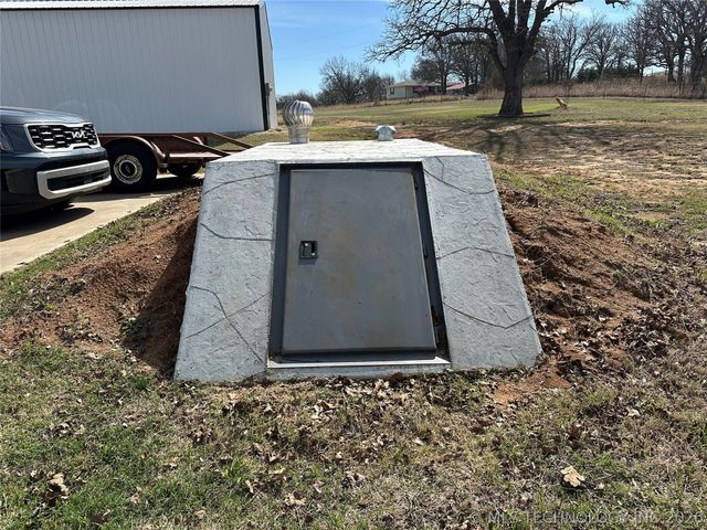 6455 Watson, Sulphur, OK 73086