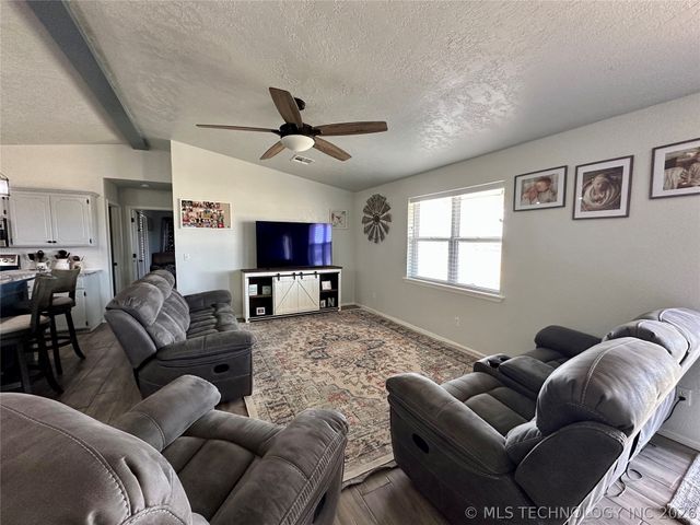 6455 Watson, Sulphur, OK 73086