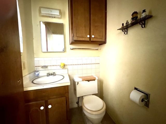 317 N Trail Street, Crowley, TX 76036