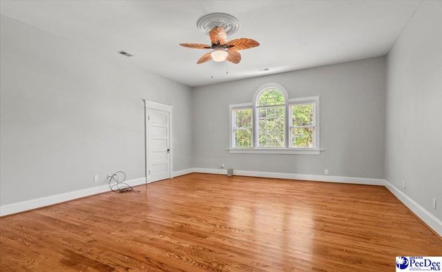 302 Cashua St, Darlington, SC 29532