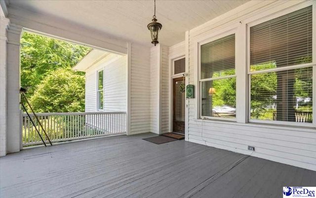 302 Cashua St, Darlington, SC 29532
