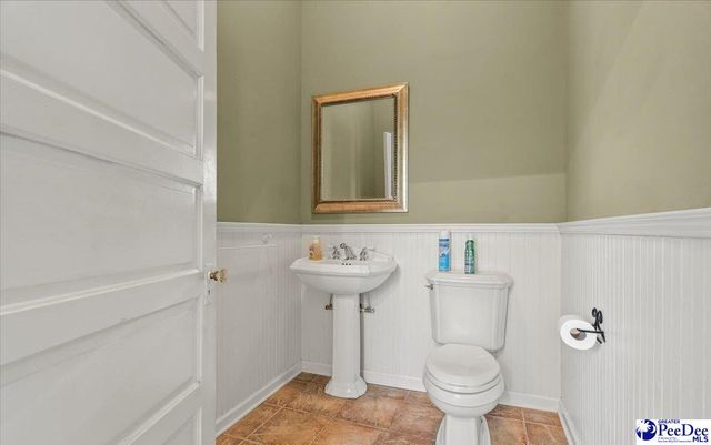 302 Cashua St, Darlington, SC 29532