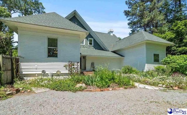 302 Cashua St, Darlington, SC 29532