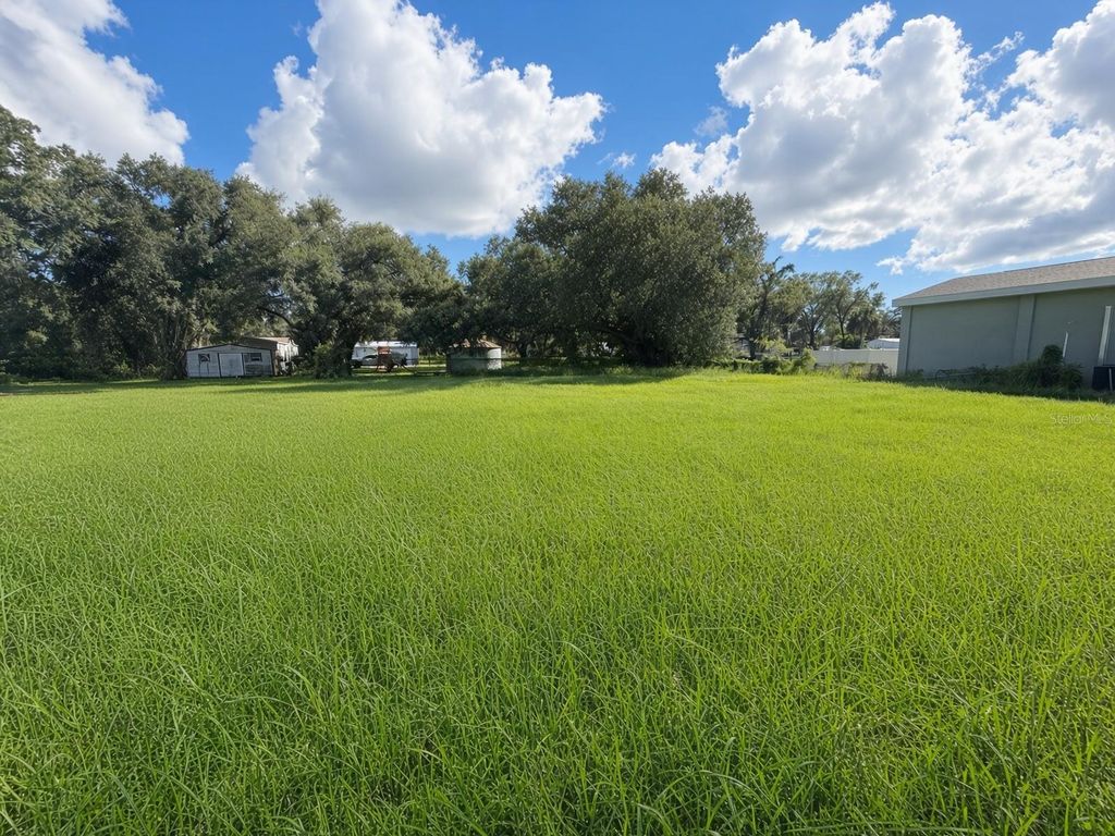 7707 GIBSONTON DRIVE, Gibsonton, FL 33534