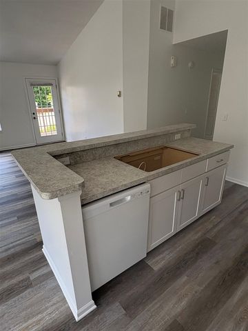 194 Hunters Lane 37, Rockford, MI 49341