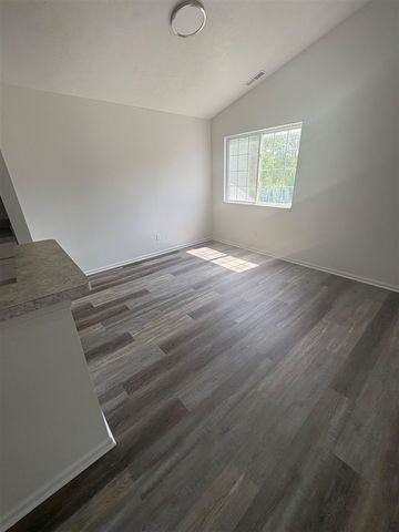 194 Hunters Lane 37, Rockford, MI 49341