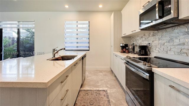 13659 SW 158th Ave, Miami, FL 33196