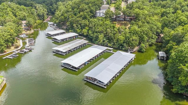40 BUCK RUB CV, Savannah, TN 38372