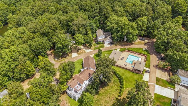 40 BUCK RUB CV, Savannah, TN 38372